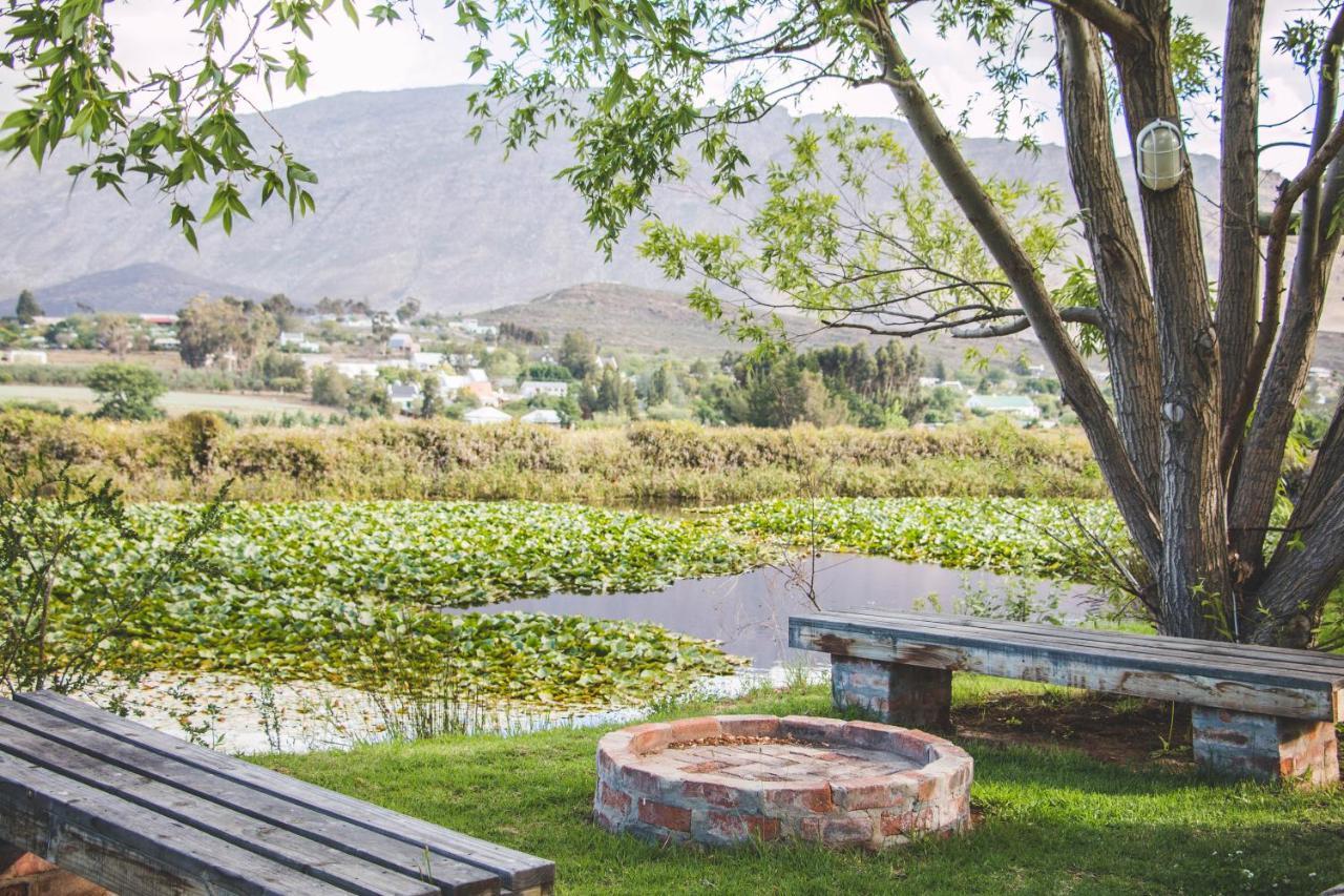 Blue Cow Barn - Boutique Farm Guest House Barrydale Bagian luar foto