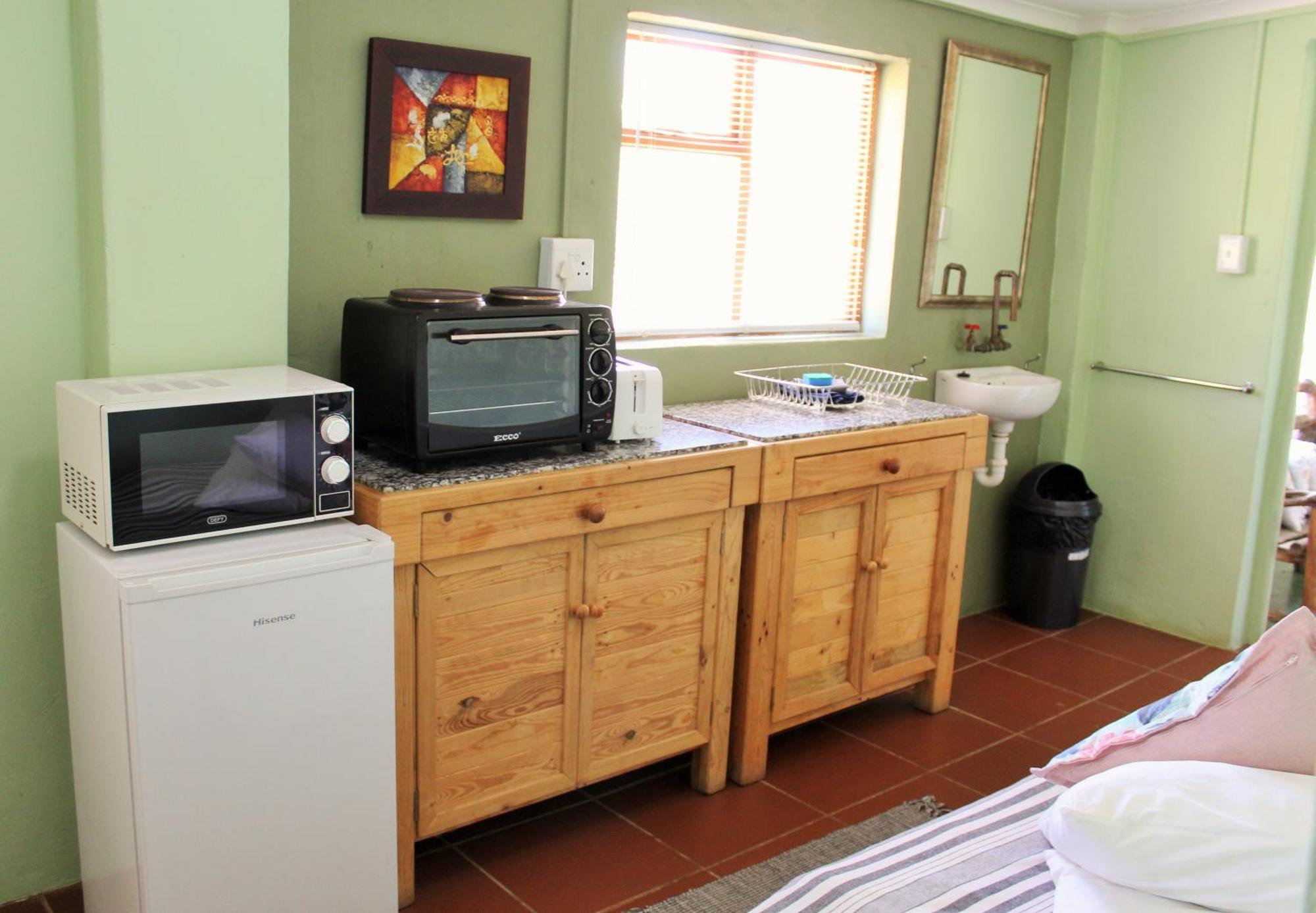 Blue Cow Barn - Boutique Farm Guest House Barrydale Bagian luar foto