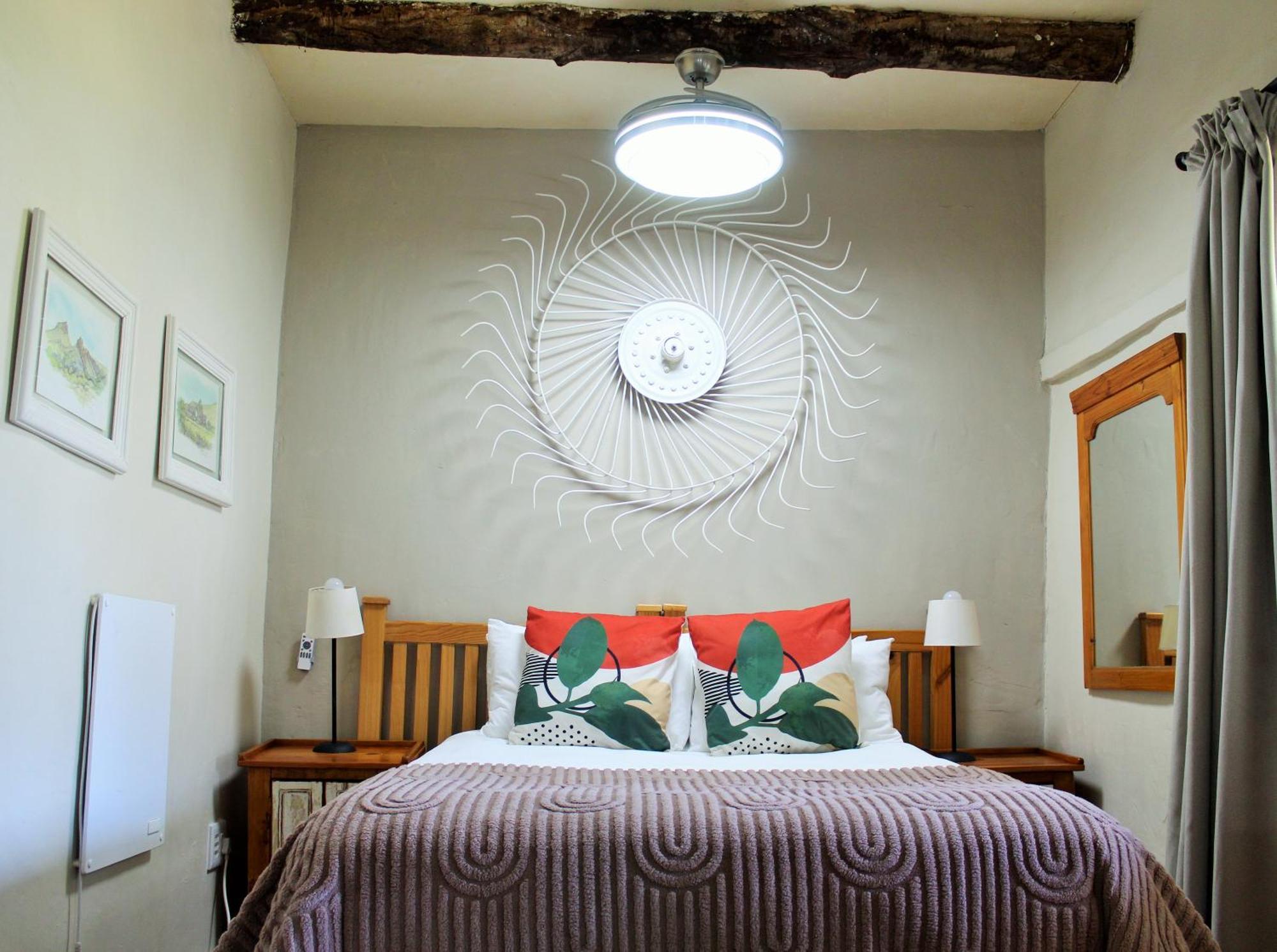 Blue Cow Barn - Boutique Farm Guest House Barrydale Bagian luar foto